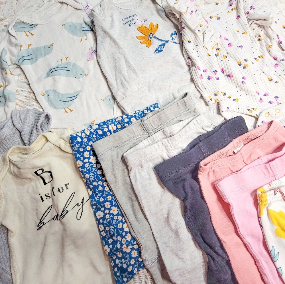Newborn Bundle - Picture 4 of 4